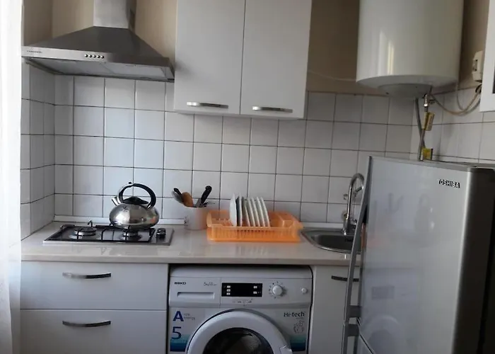 Flat Near The Boulevard/Дом Около Бульвара